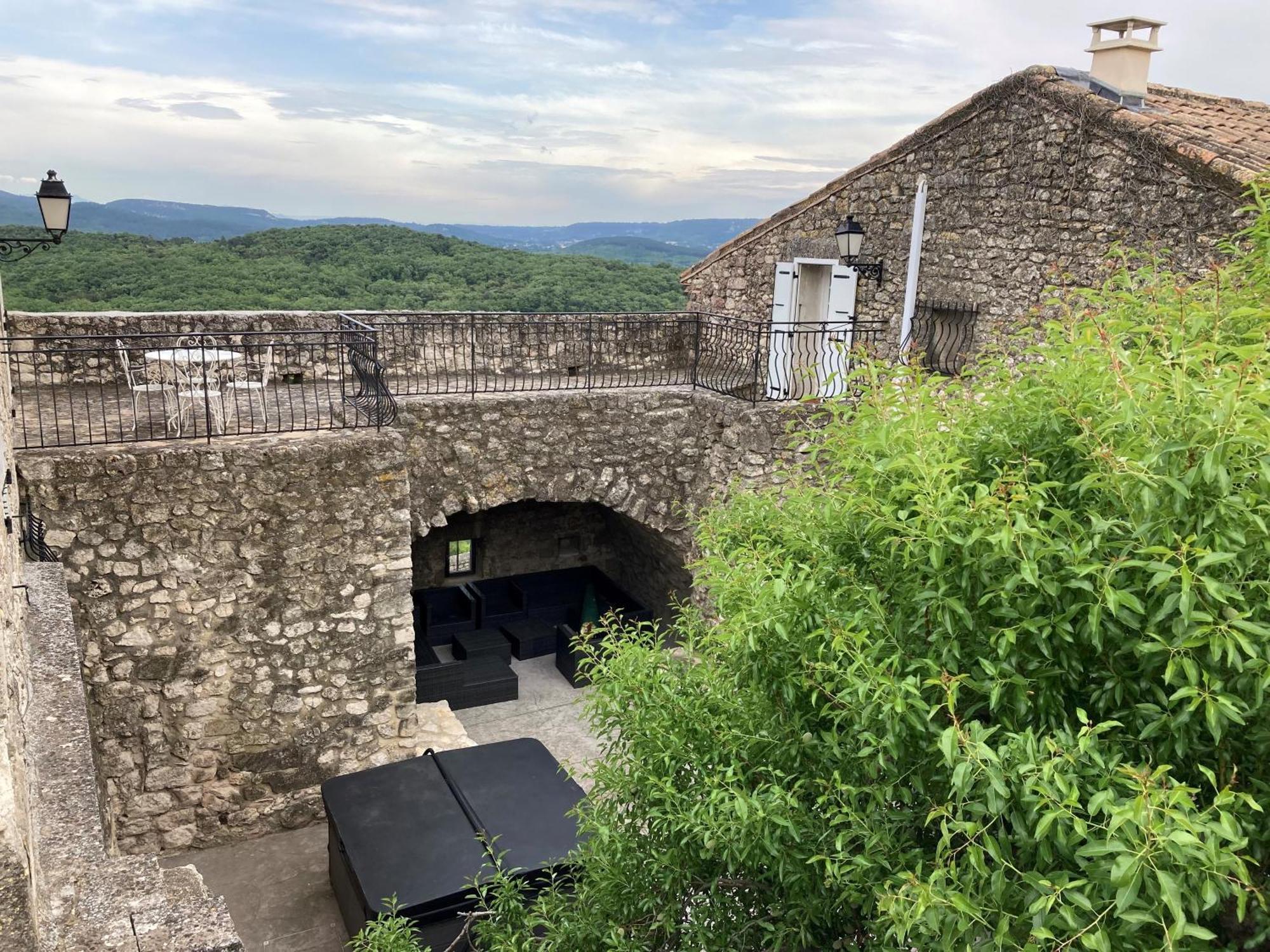 La Closerie D'Escalin Gite 12 Personnes Et Jacuzzi La Garde-Adhémar Eksteriør bilde